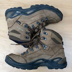 ❤️ LOWA Renegade GTX Nubuck Tan Hiking Boots Womens Size 8